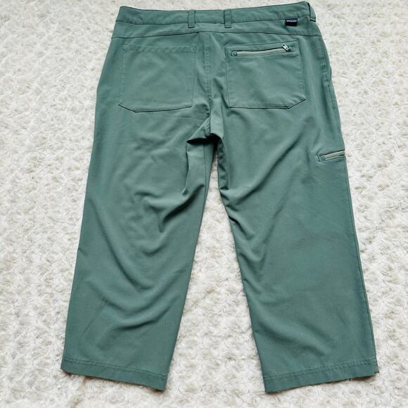 Patagonia Womens Happy Hike Capri Lightweight 50+ UPF Khaki Green Pants Sz 6 - Picture 4 of 14